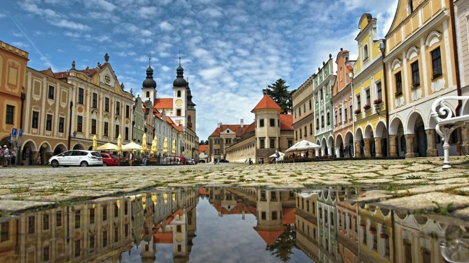 فندق Ubytovani U Seniglu Telč المظهر الخارجي الصورة